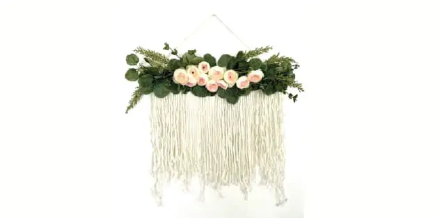 How to Make a Hanging Flower Wall?