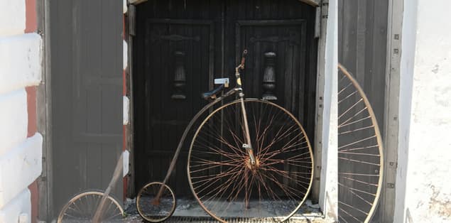 How Many Doors Are in the World Compared to Wheels?