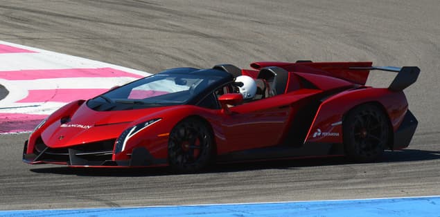 How Fast Is a Lamborghini Veneno?